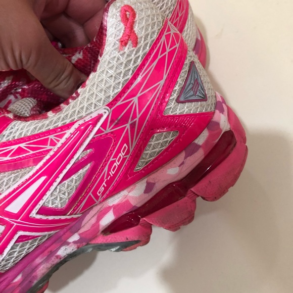 ASICS GT 1000 - Breast Caner - Picture 2 of 5